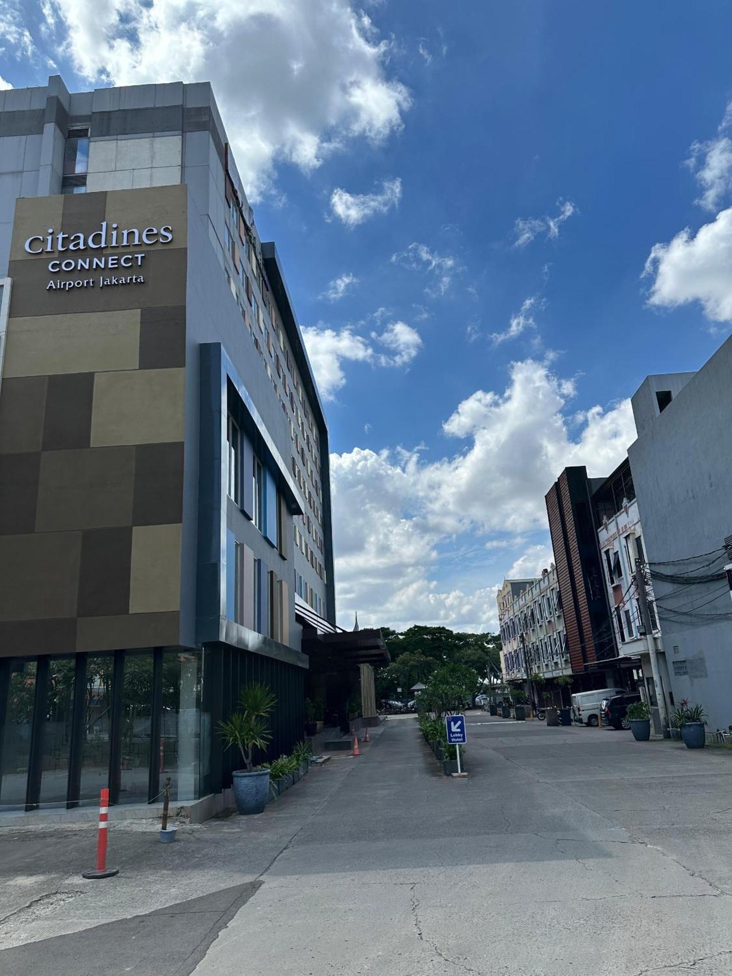 Citadines Connect Airport Jakarta Tangerang Exterior photo