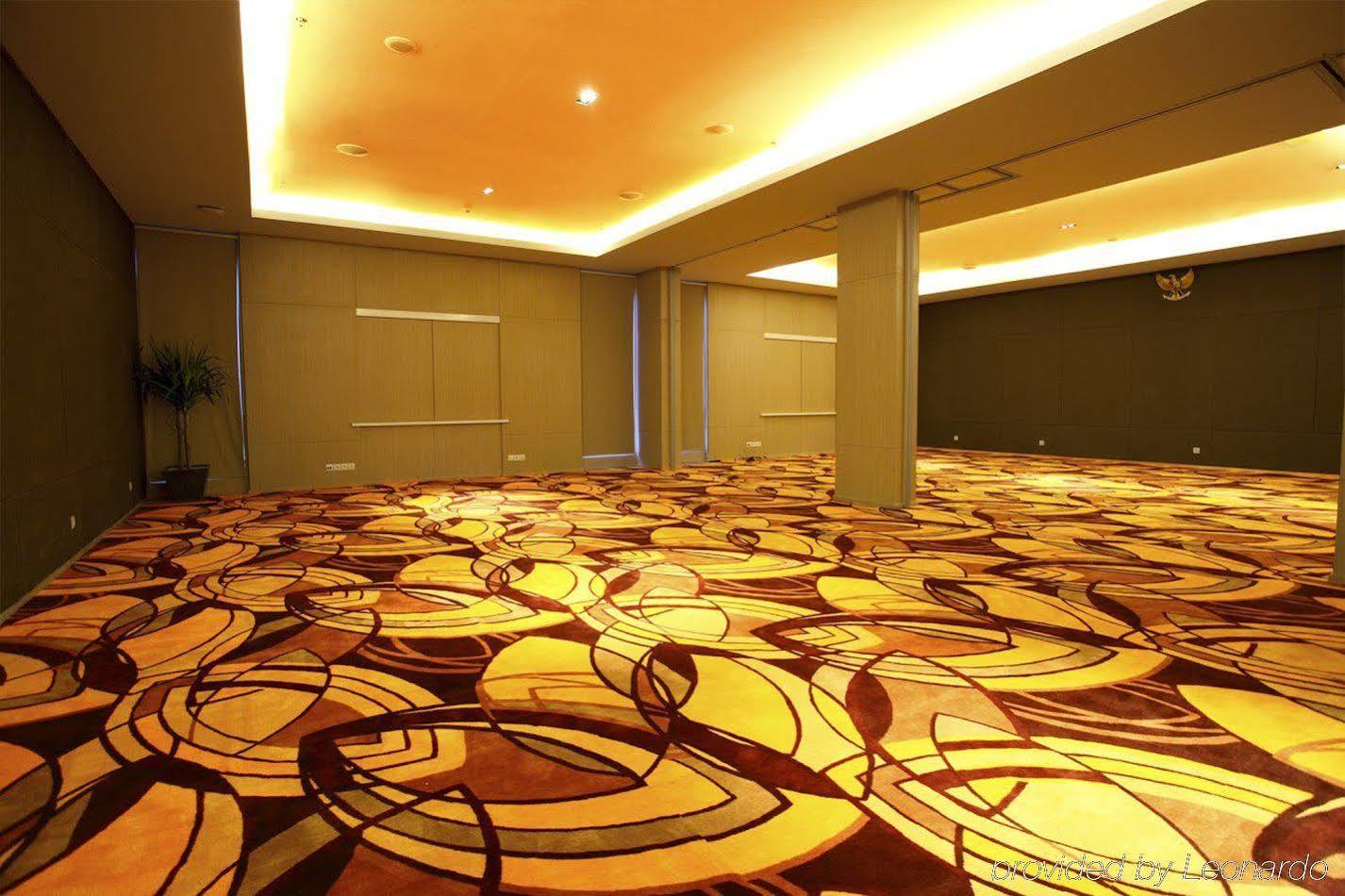 Citadines Connect Airport Jakarta Tangerang Exterior photo